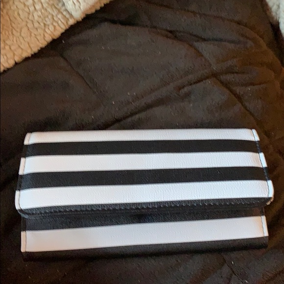 Kut from the Kloth Other - New kut  from cloth Wallet.Black white stripped. New